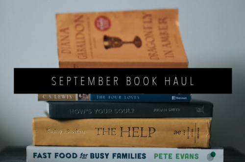 september BOOK HAUL FEATURED IMAGE